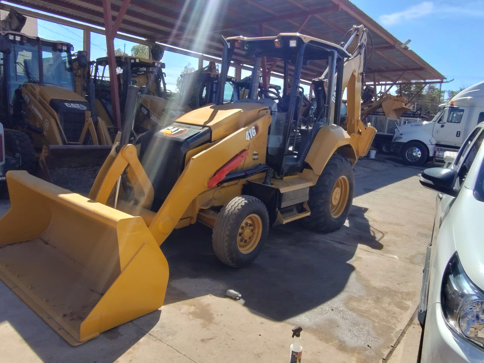 Retroexcavadora CAT 416 #1