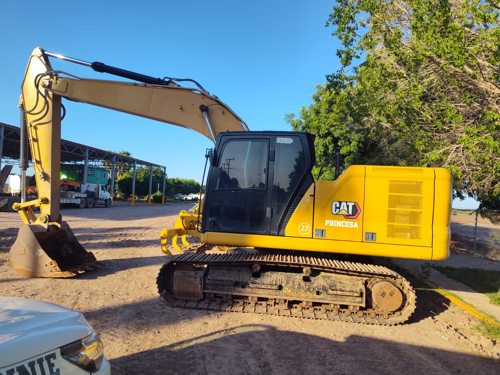 Excavadora CAT 320GC