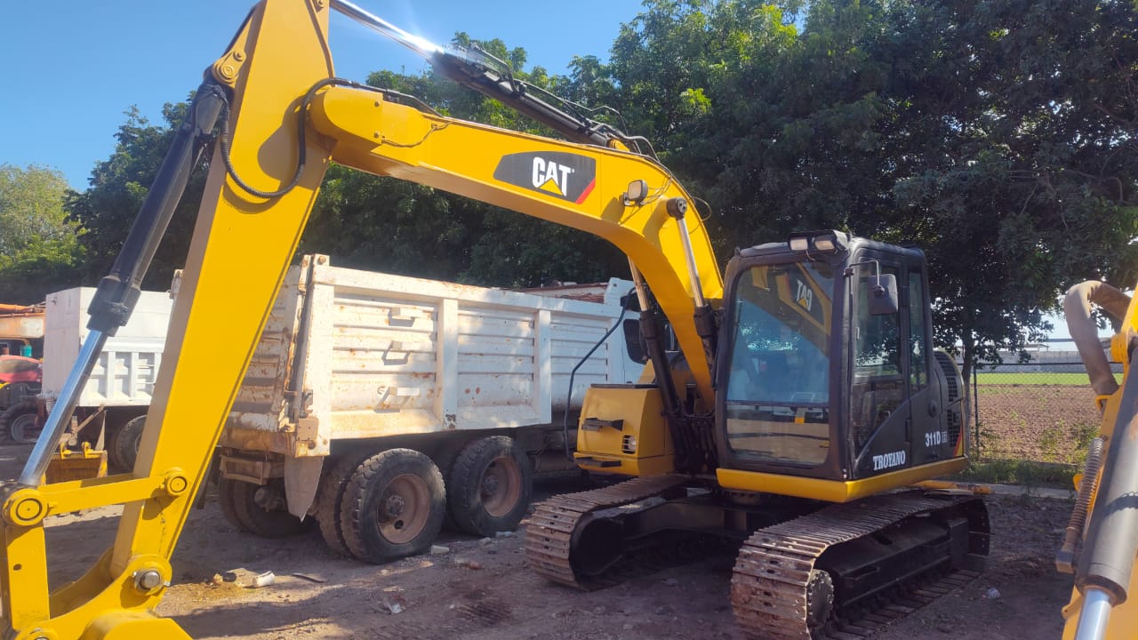 Excavadora CAT 311DRR