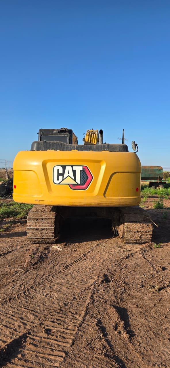 Excavadora CAT 320GX · exterior