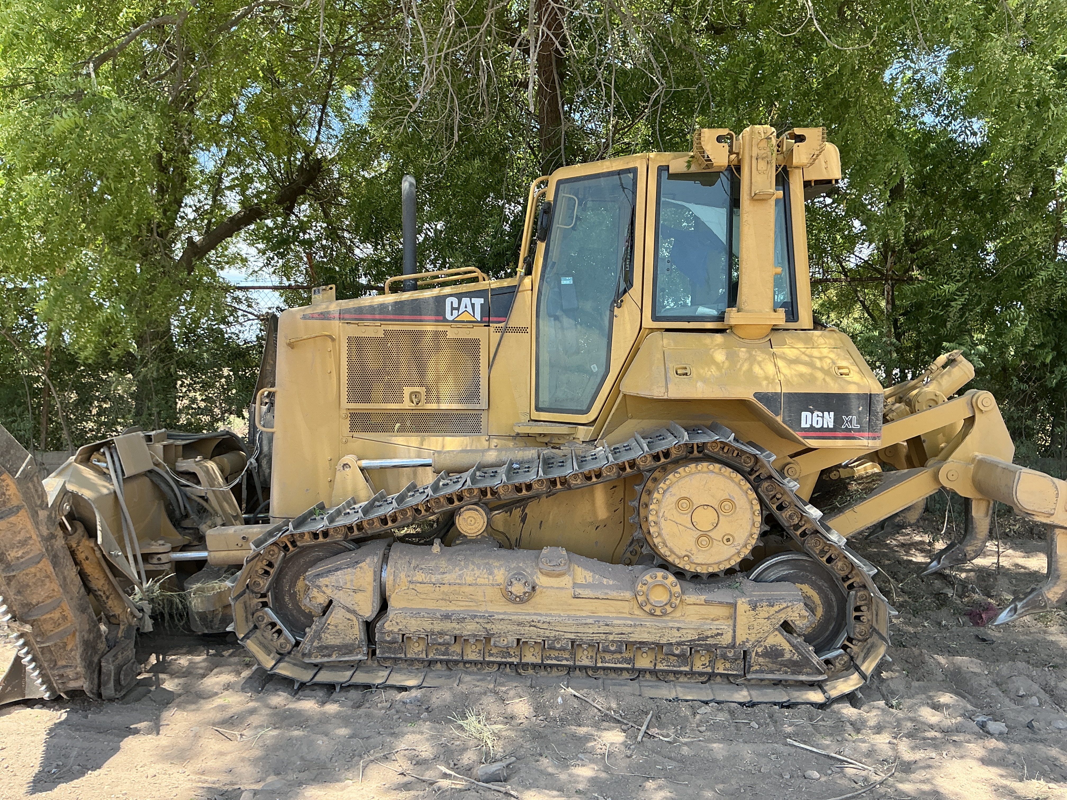 Tractor CAT D6N XL